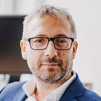 Jarosław Orzechowski, współautor Testu Inteligencji Emocjonalnej (TIE) oraz autor publikacji w tym obszarze, psycholog, badacz, trener